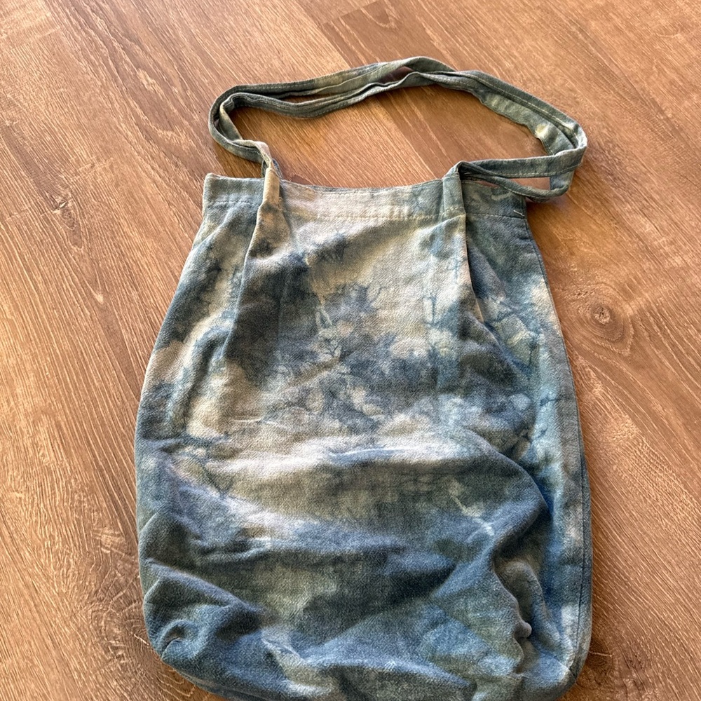 Indigo Tie-Dye Tote Bag - Blue and Gray